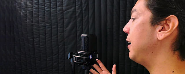Lewin Barringer of Garaageband&Beyond gives recording tips and tricks for vocalist beginners
